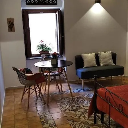 Rosehouse * Cefalu