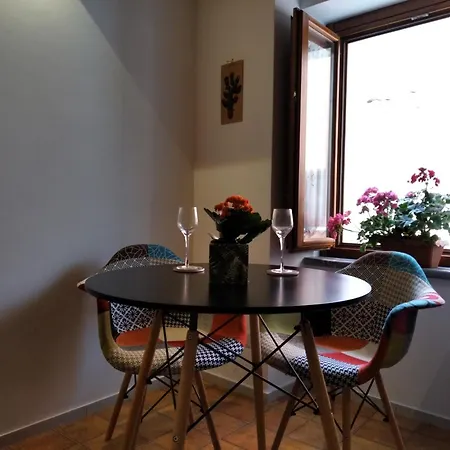 Rosehouse Чефалу